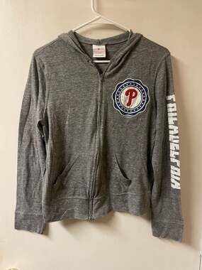 Philadelphia Phillies Zip-Up Hoodie, Gray Heather, Women's Size M